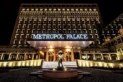 hotel metropol docek nove godine 12