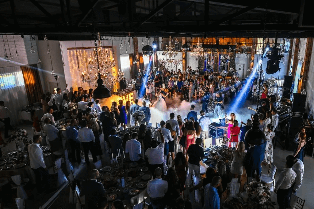 love house docek nove godine 27