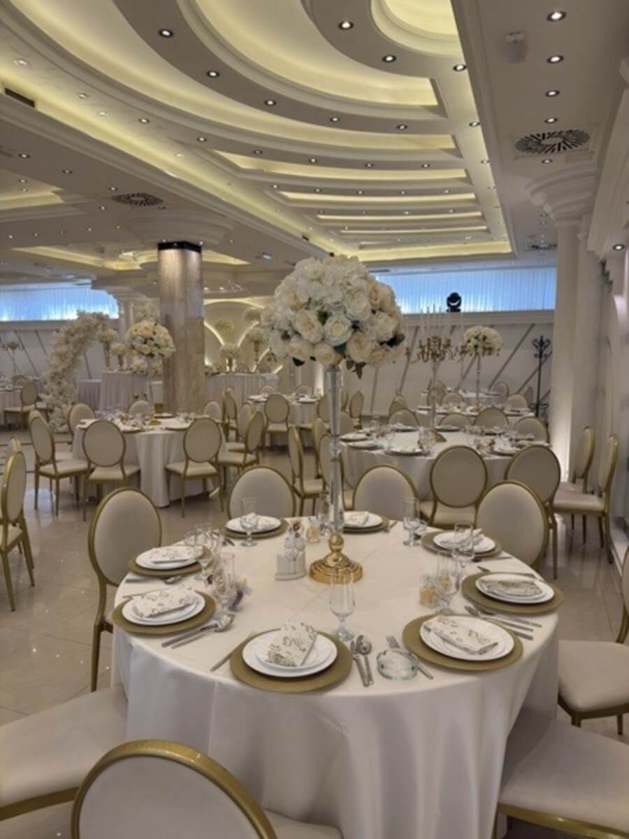 restoran as lazic docek nove godine enterijer 3