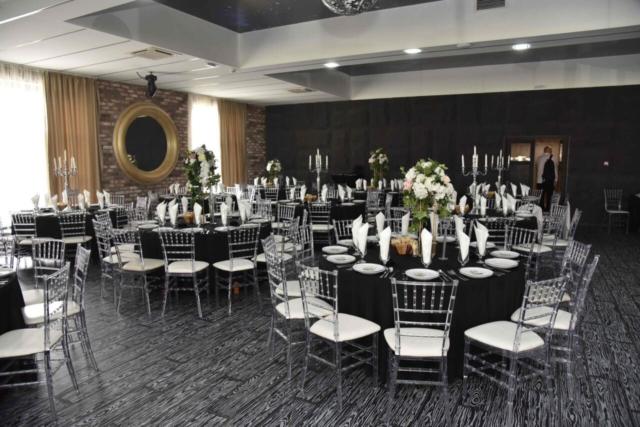 rich garden event hall enterijer 4